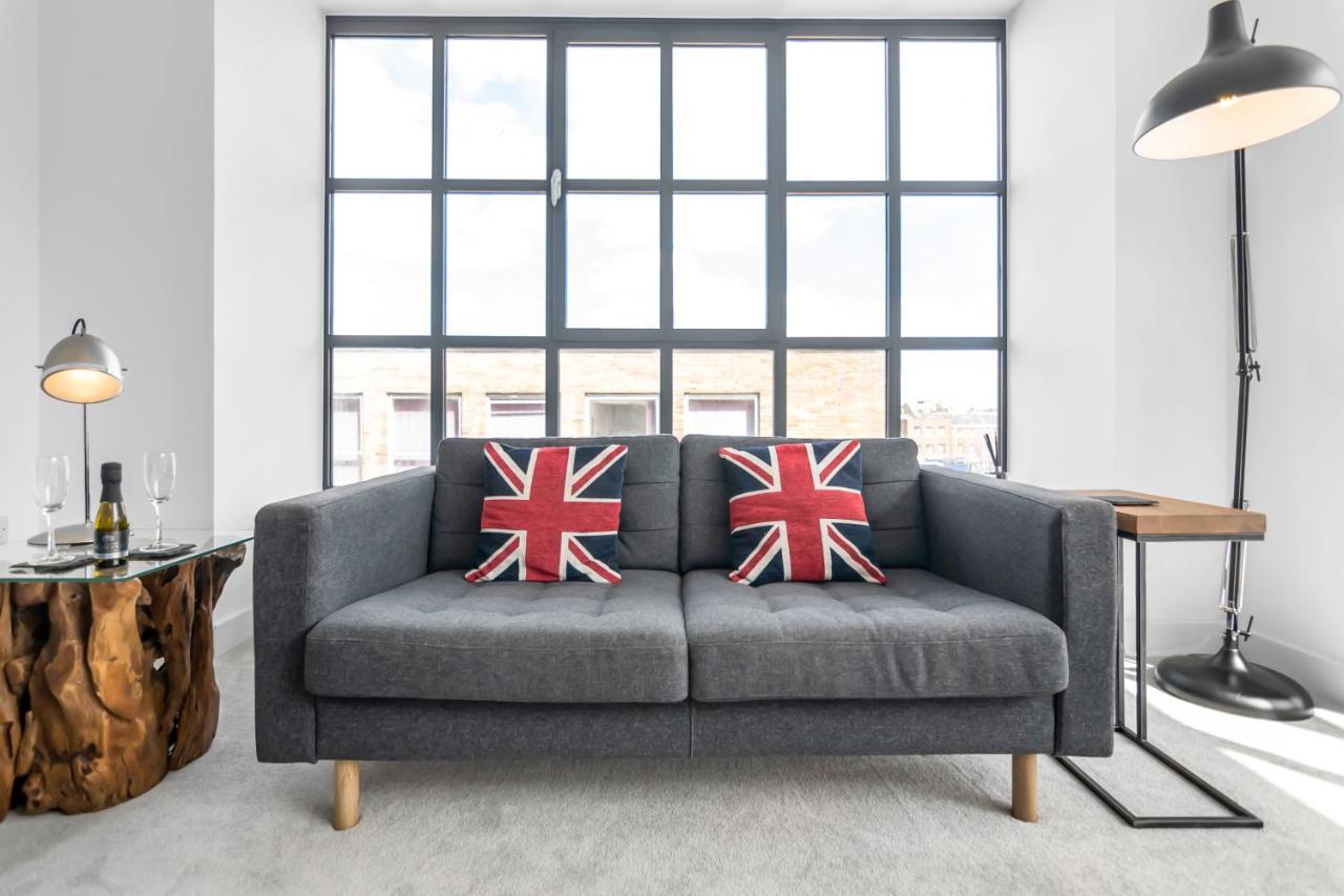 Furnished Modern Flat Overlooking Norwich Castle Exterior photo