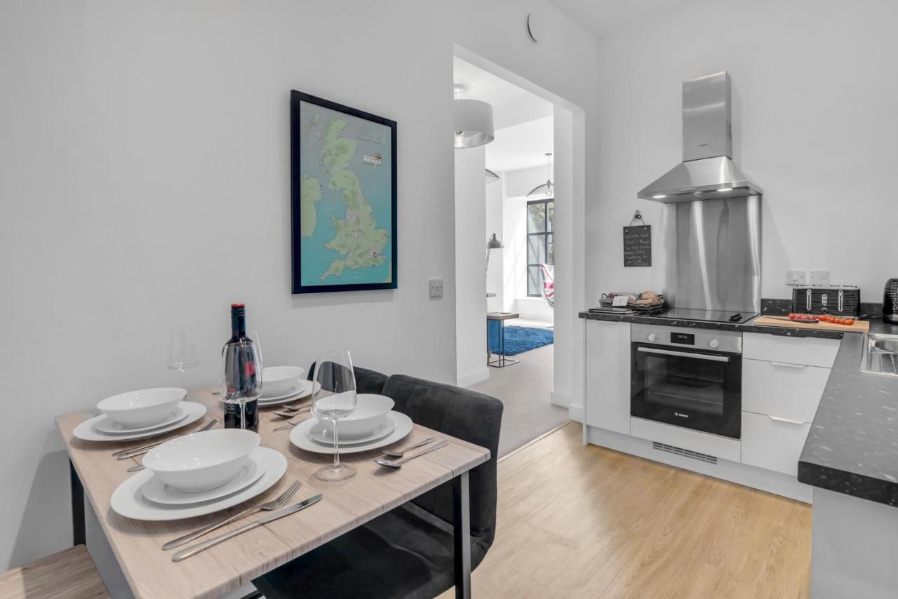 Furnished Modern Flat Overlooking Norwich Castle Exterior photo